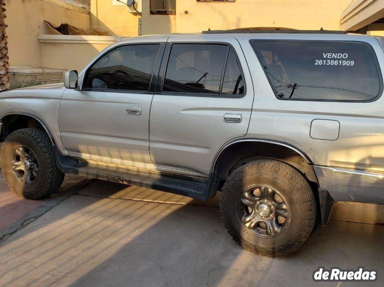 Toyota Hilux SW4 Usado en Mendoza, deRuedas