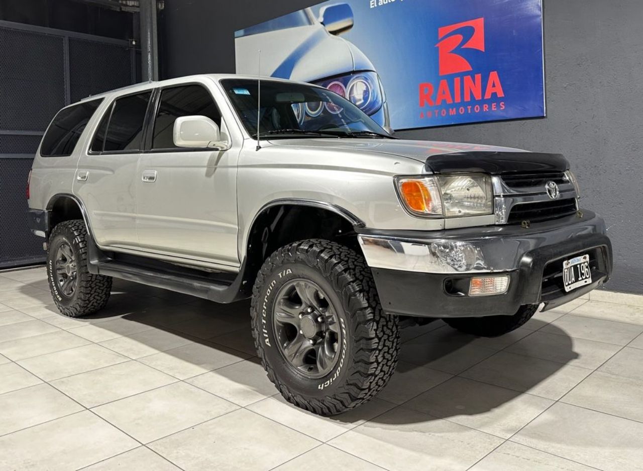 Toyota Hilux SW4 Usado en Mendoza, deRuedas