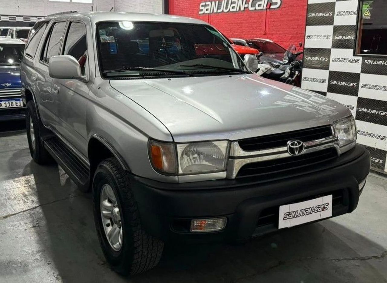 Toyota Hilux SW4 Usado en San Juan, deRuedas