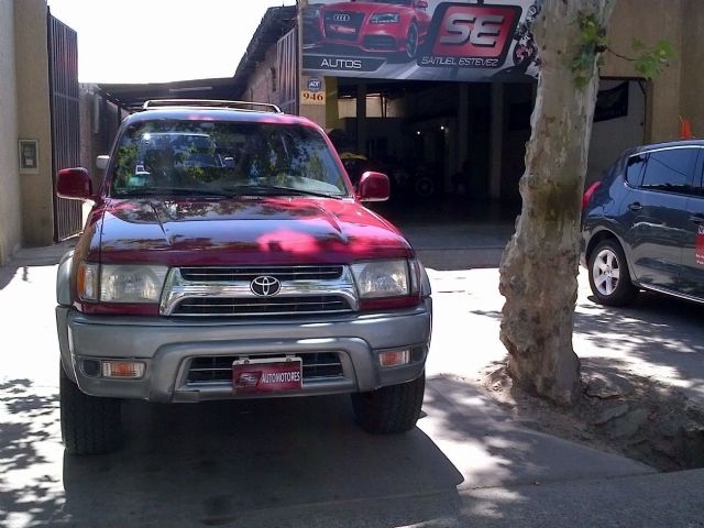 Toyota Hilux SW4 Usado en Mendoza, deRuedas