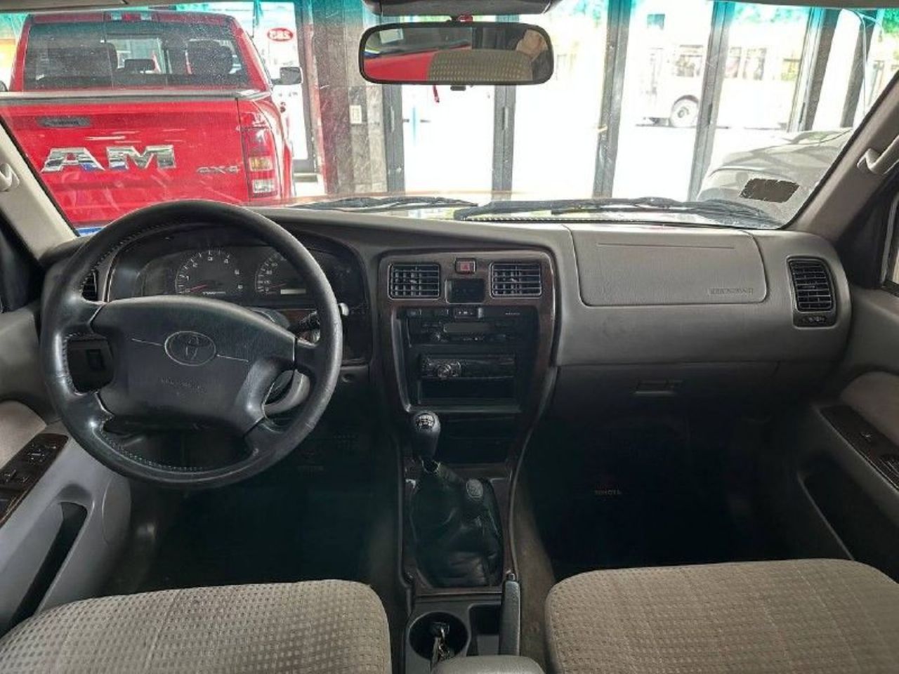 Toyota Hilux SW4 Usado en Mendoza, deRuedas