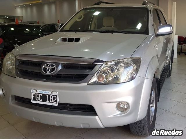 Toyota Hilux SW4 Usado en Mendoza, deRuedas