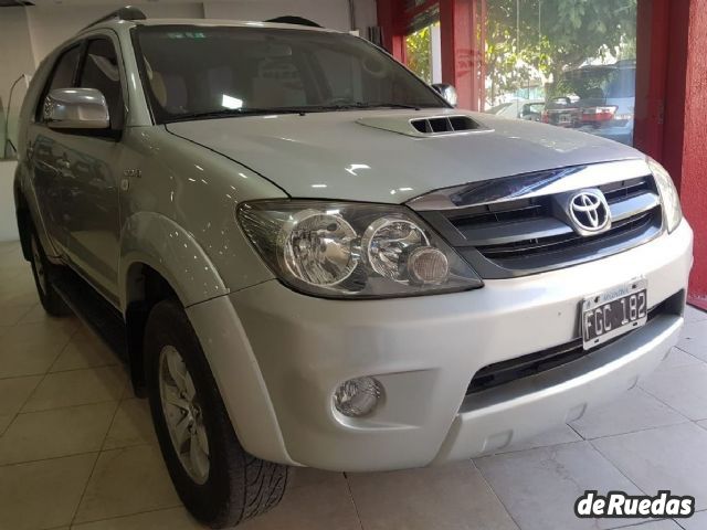 Toyota Hilux SW4 Usado en Mendoza, deRuedas