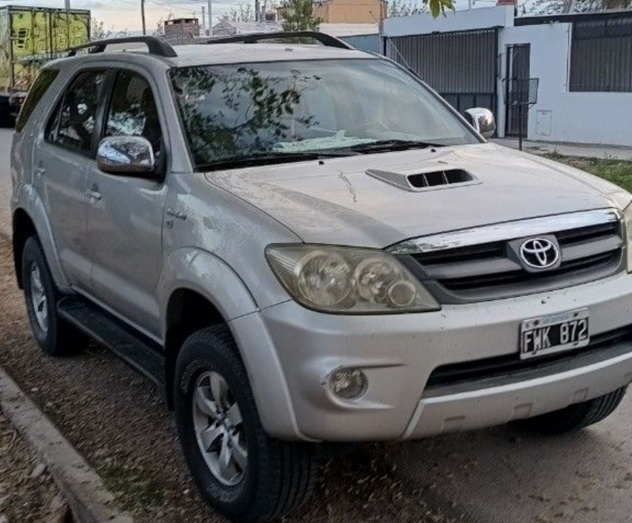 Toyota Hilux SW4 Usado en San Juan, deRuedas