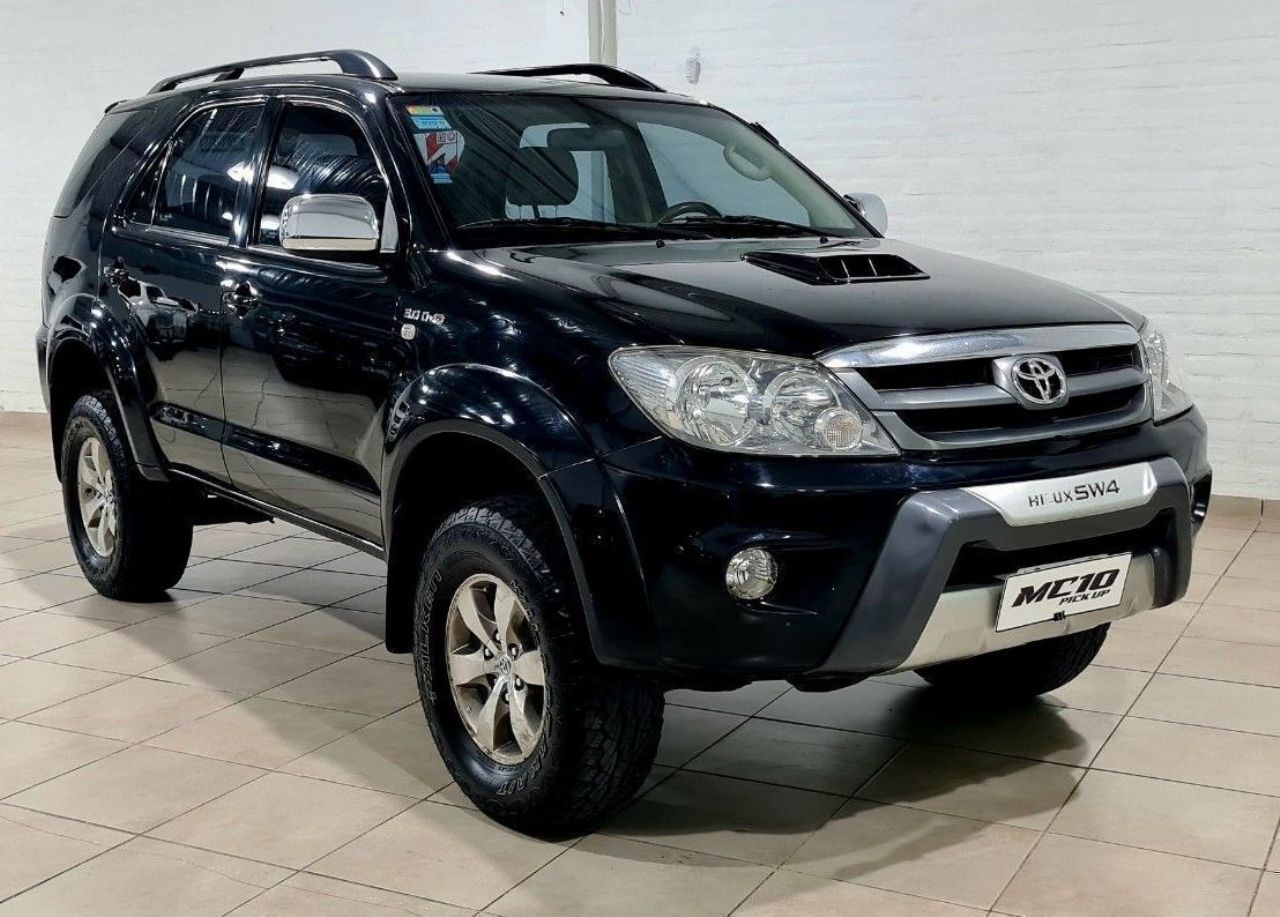 Toyota Hilux SW4 Usado en Mendoza, deRuedas