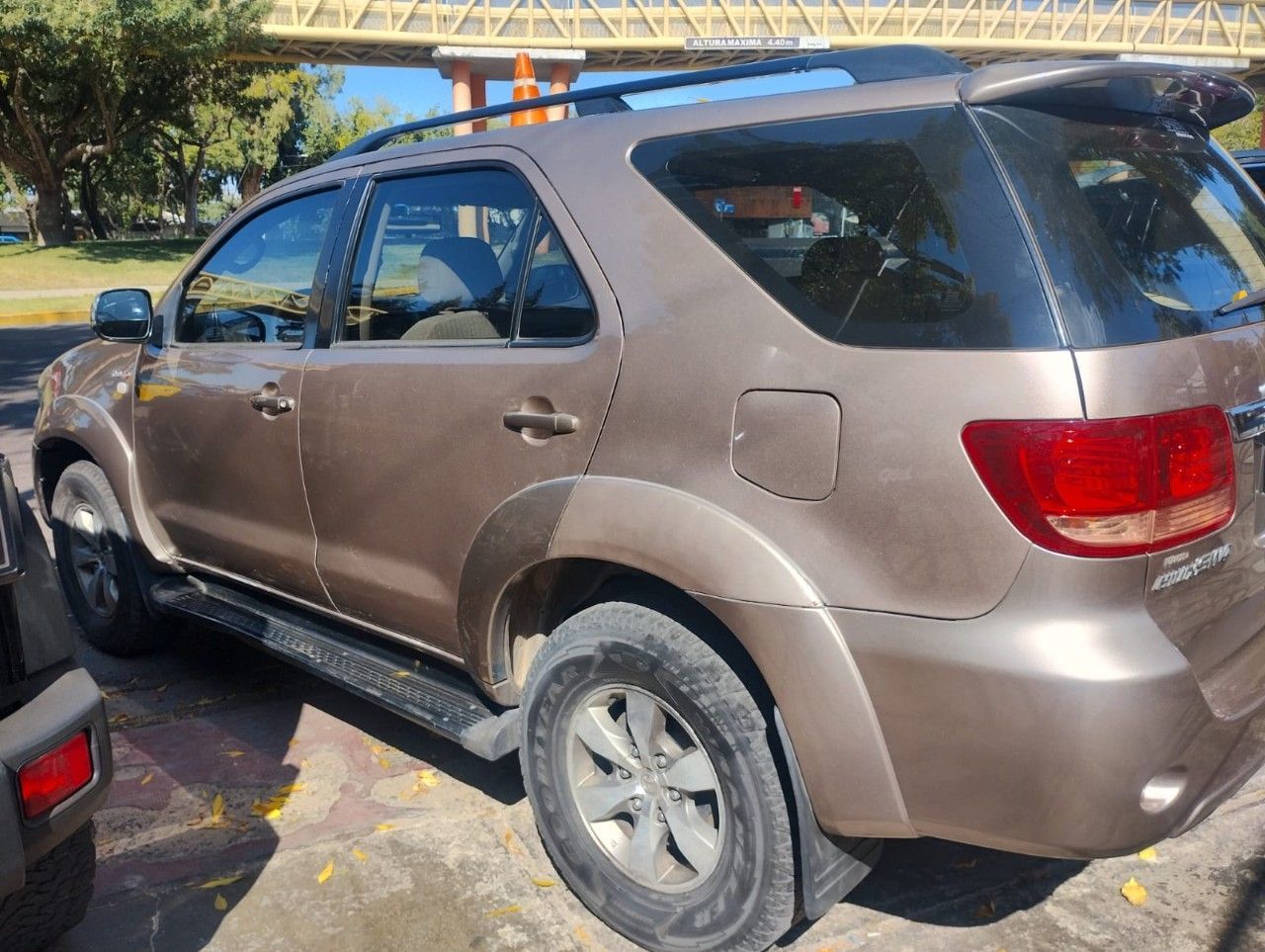 Toyota Hilux SW4 Usado en Mendoza, deRuedas