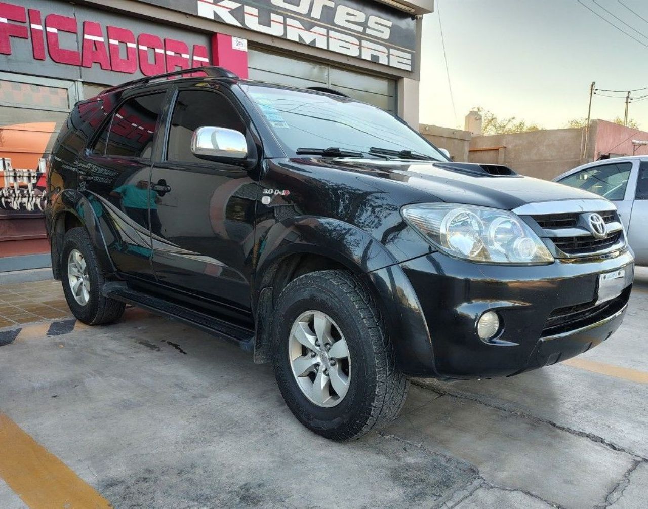 Toyota Hilux SW4 Usado en San Juan, deRuedas