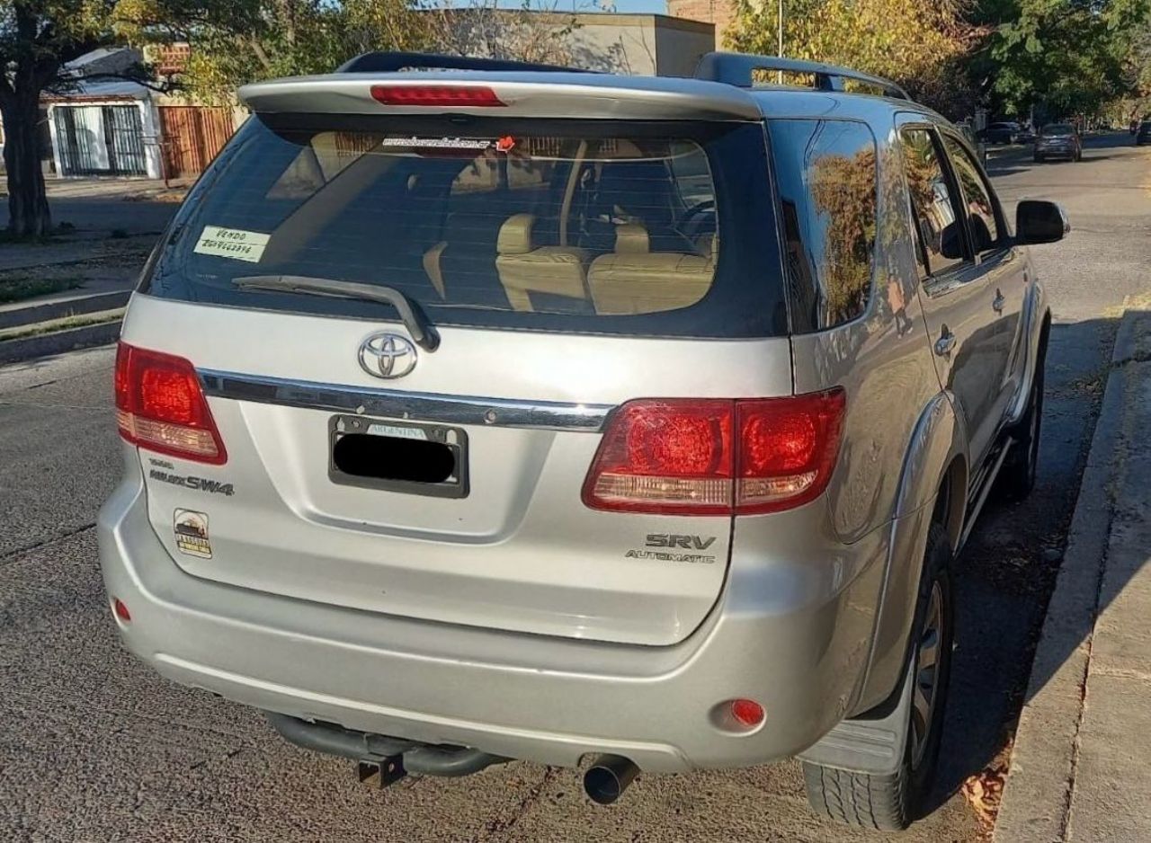 Toyota Hilux SW4 Usado en Mendoza, deRuedas