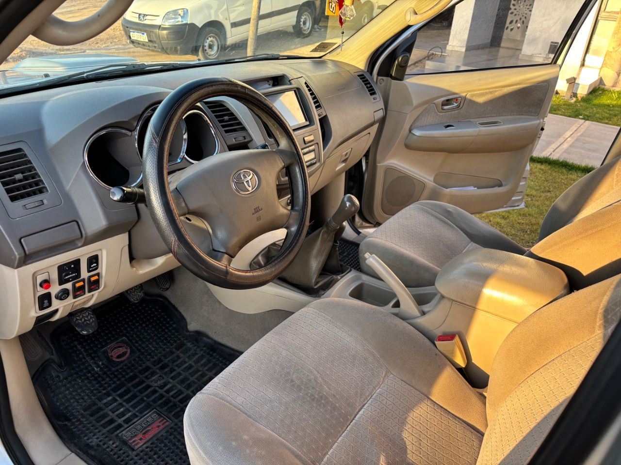 Toyota Hilux SW4 Usado en Mendoza, deRuedas