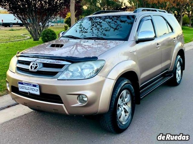 Toyota Hilux SW4 Usado en Mendoza, deRuedas