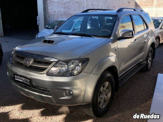 Toyota Hilux SW4 Usado en Mendoza, deRuedas