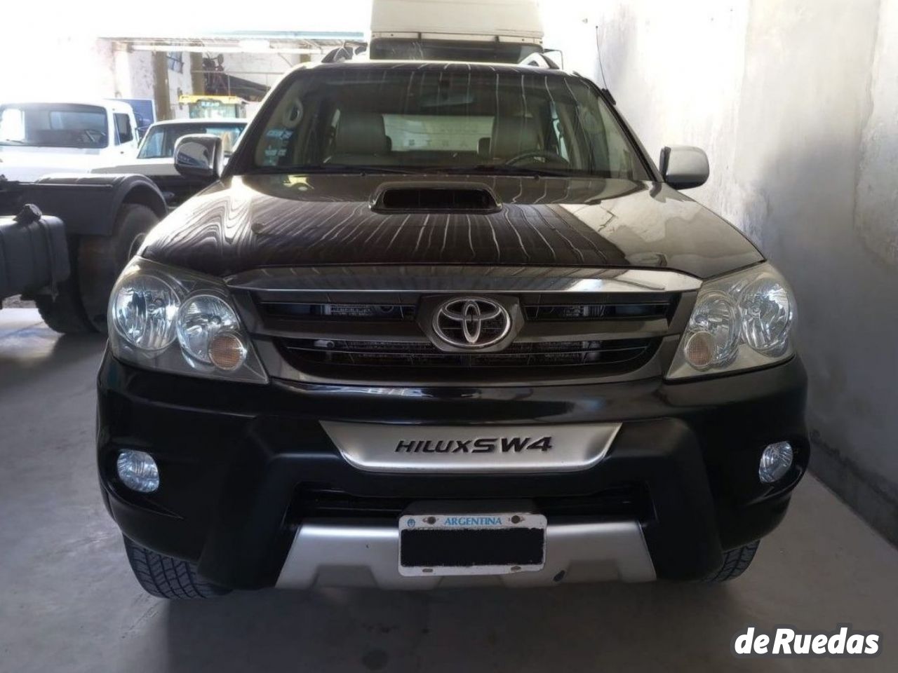 Toyota Hilux SW4 Usado en Cordoba, deRuedas