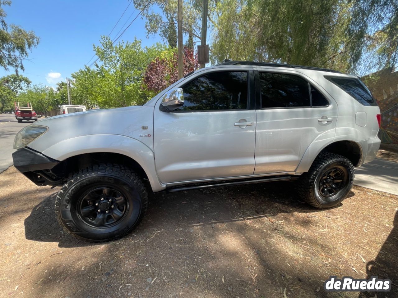 Toyota Hilux SW4 Usado en Mendoza, deRuedas