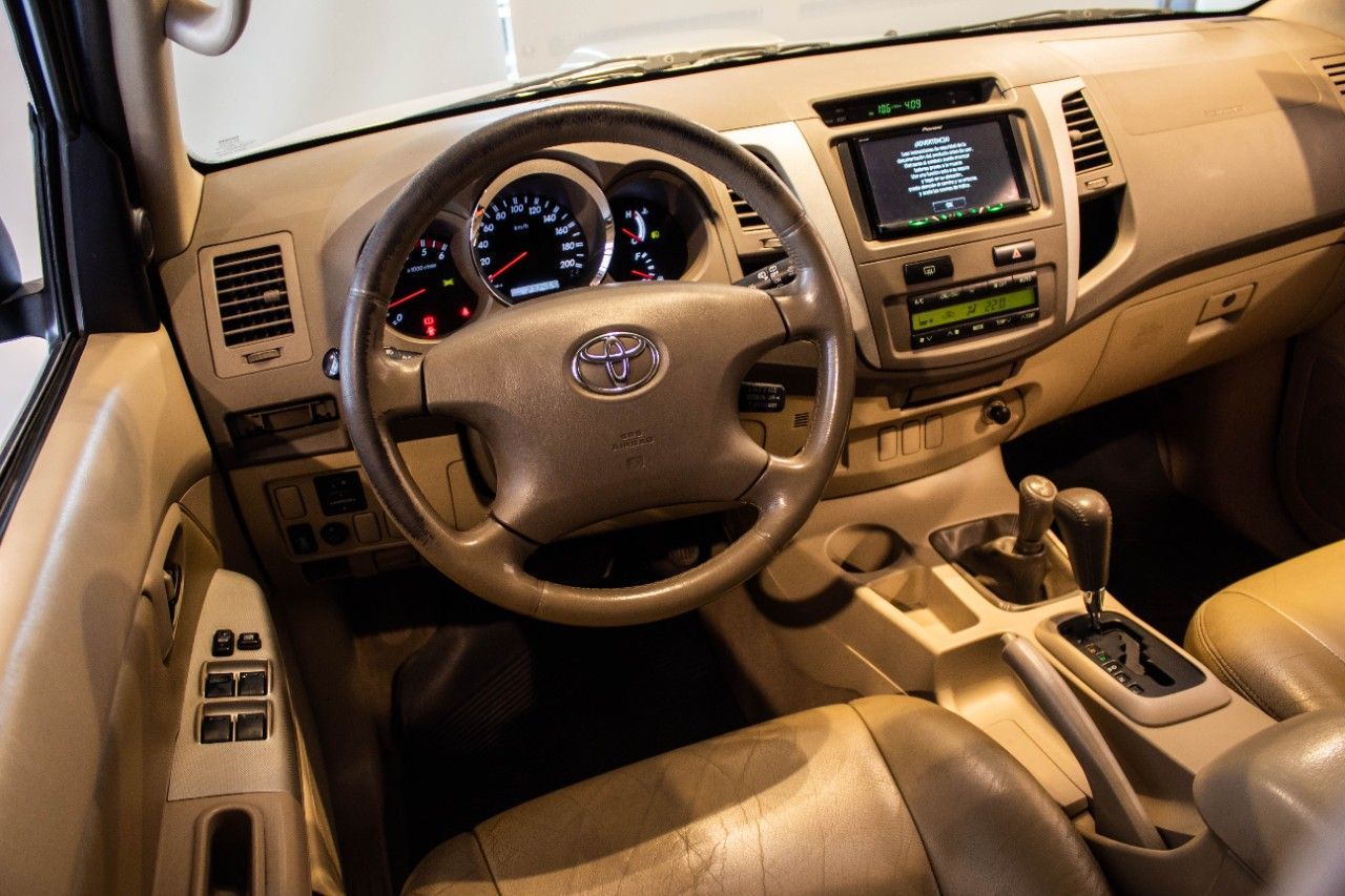 Toyota Hilux SW4 Usado en Córdoba, deRuedas