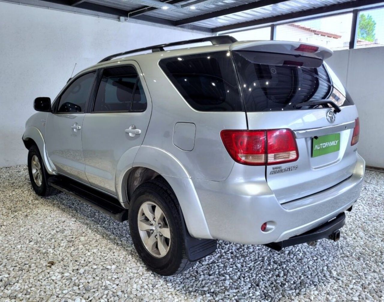 Toyota Hilux SW4 Usado en Córdoba, deRuedas