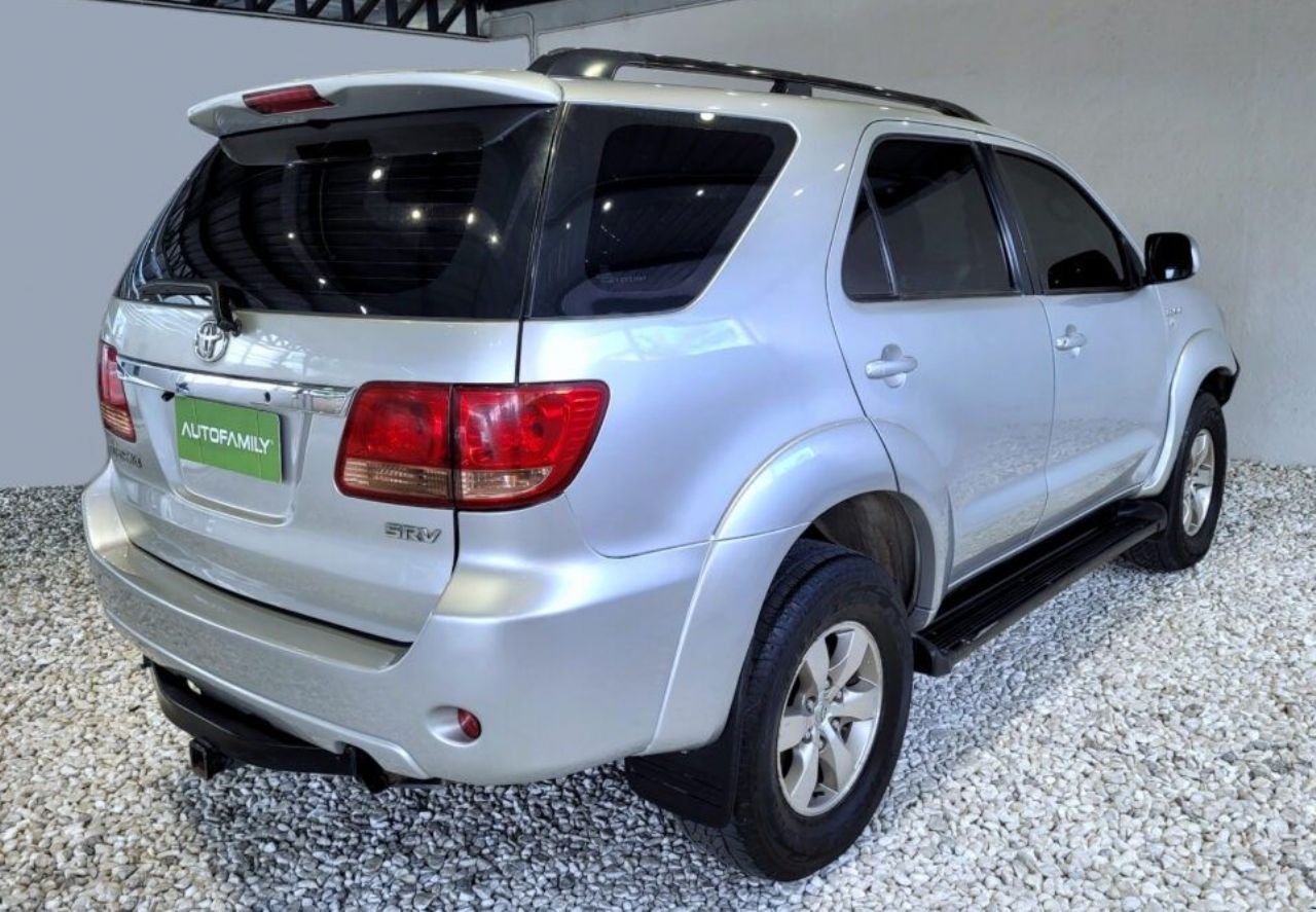 Toyota Hilux SW4 Usado en Córdoba, deRuedas