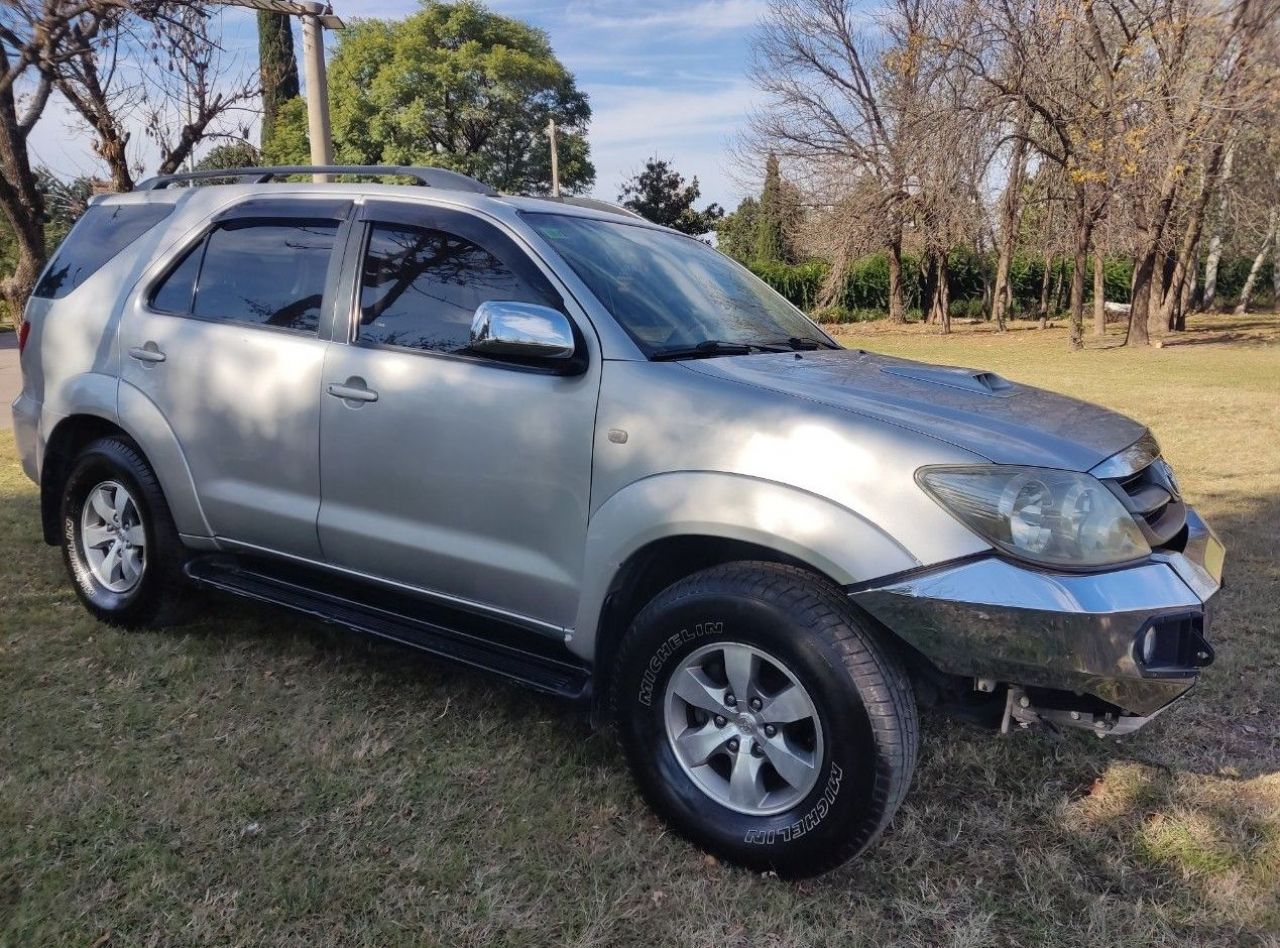 Toyota Hilux SW4 Usado Financiado en Córdoba, deRuedas