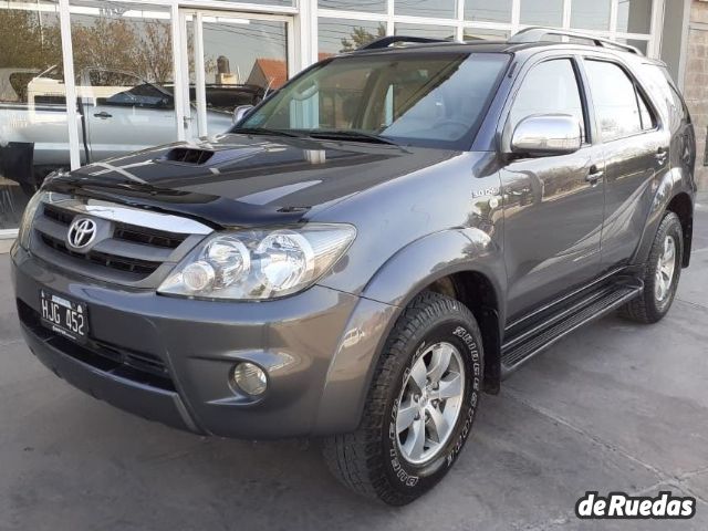 Toyota Hilux SW4 Usado en Mendoza, deRuedas