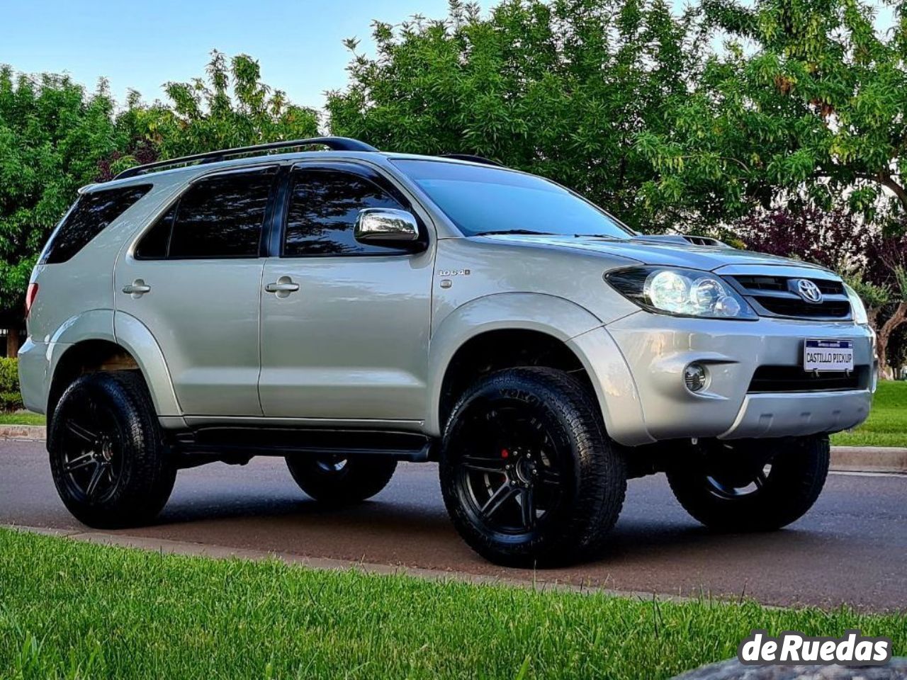 Toyota Hilux SW4 Usado en Mendoza, deRuedas
