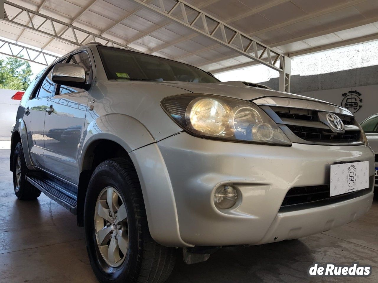 Toyota Hilux SW4 Usado en Mendoza, deRuedas