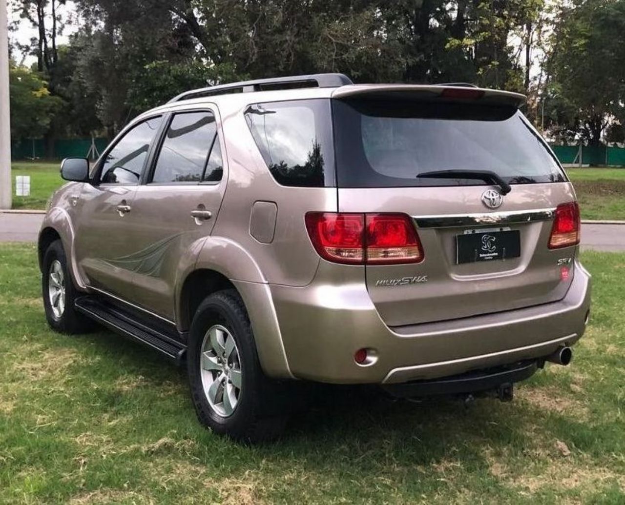 Toyota Hilux SW4 Usado en Córdoba, deRuedas