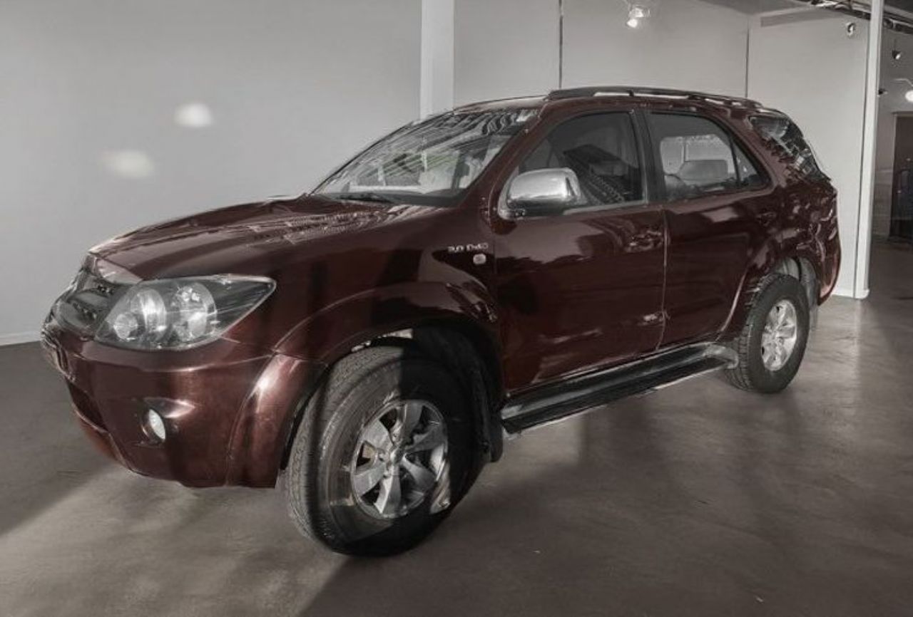 Toyota Hilux SW4 Usado en Buenos Aires, deRuedas