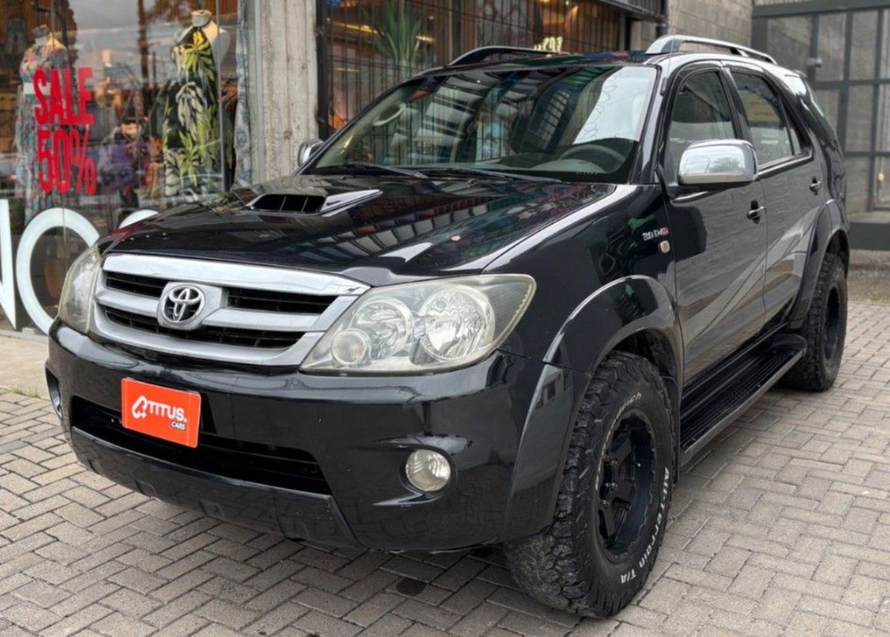 Toyota Hilux SW4 Usado en Córdoba, deRuedas