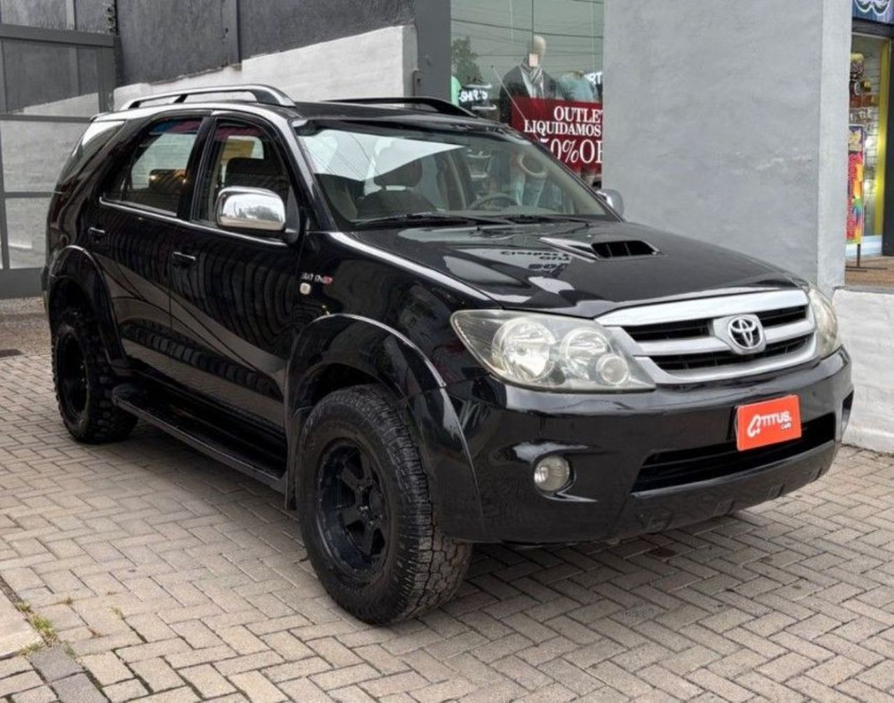 Toyota Hilux SW4 Usado Financiado en Córdoba, deRuedas