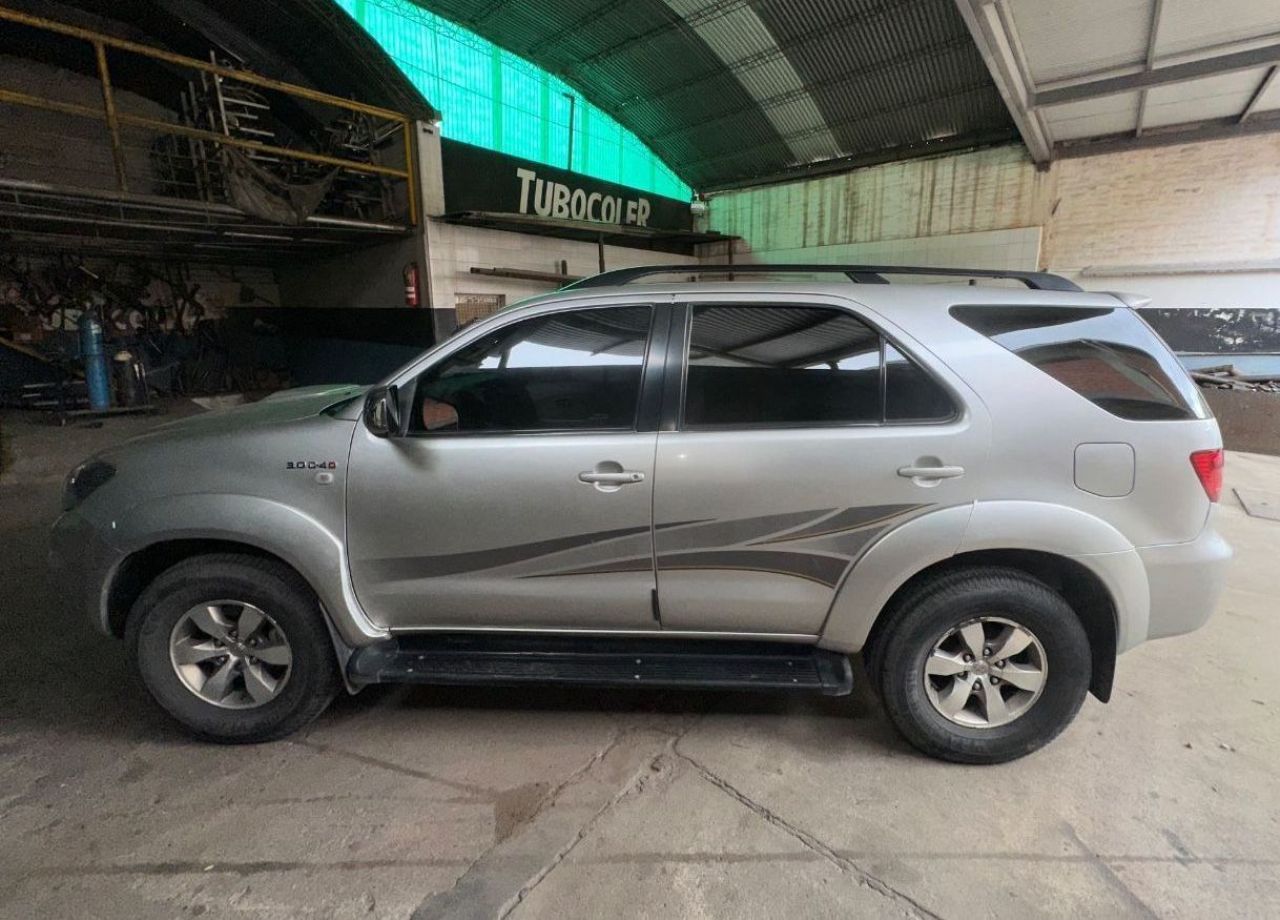 Toyota Hilux SW4 Usado en Mendoza, deRuedas