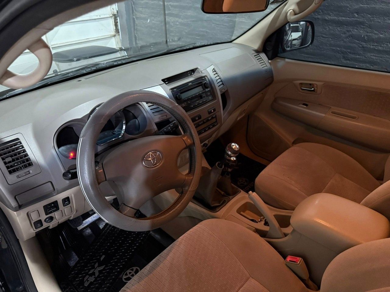 Toyota Hilux SW4 Usado en San Juan, deRuedas