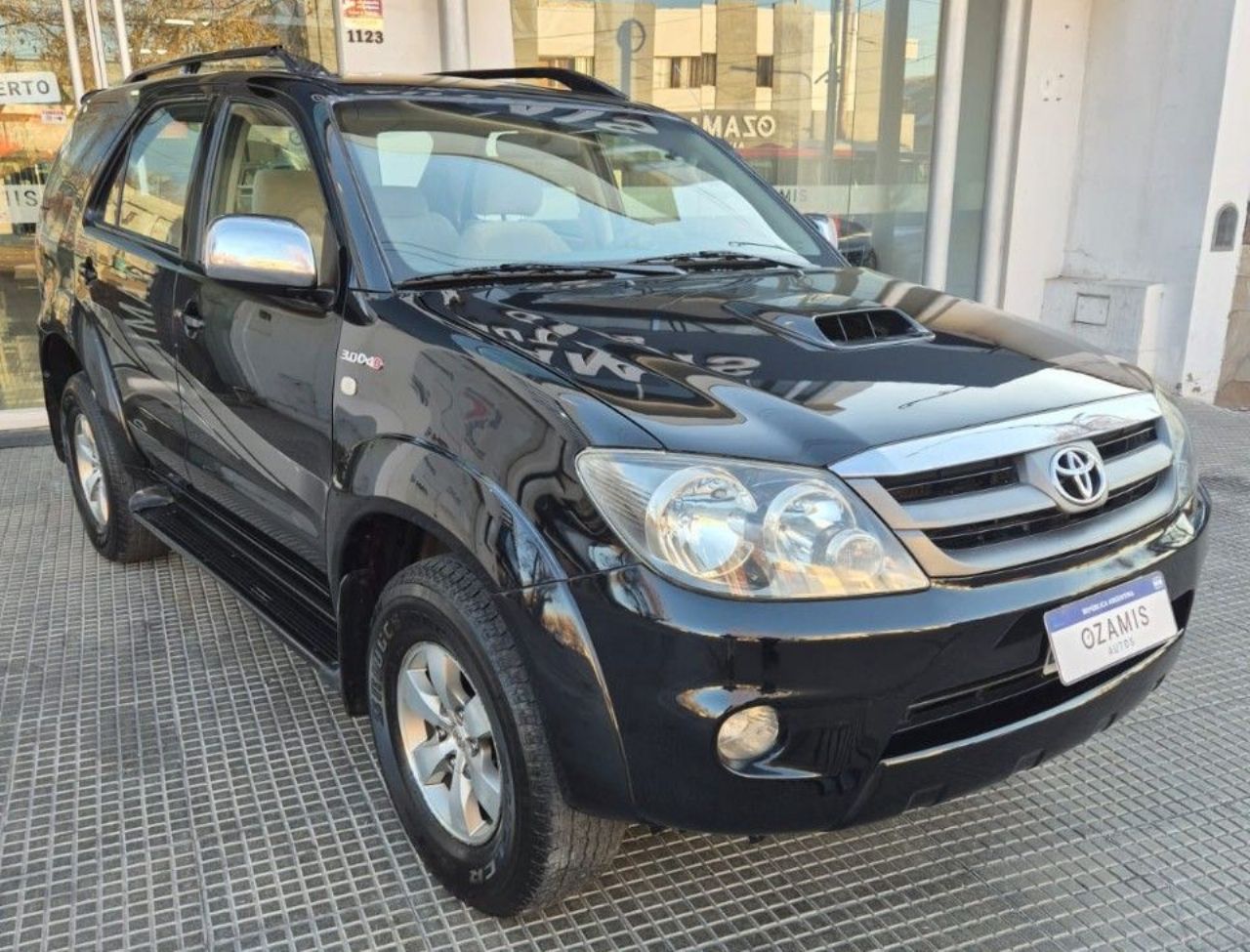 Toyota Hilux SW4 Usado Financiado en Mendoza, deRuedas