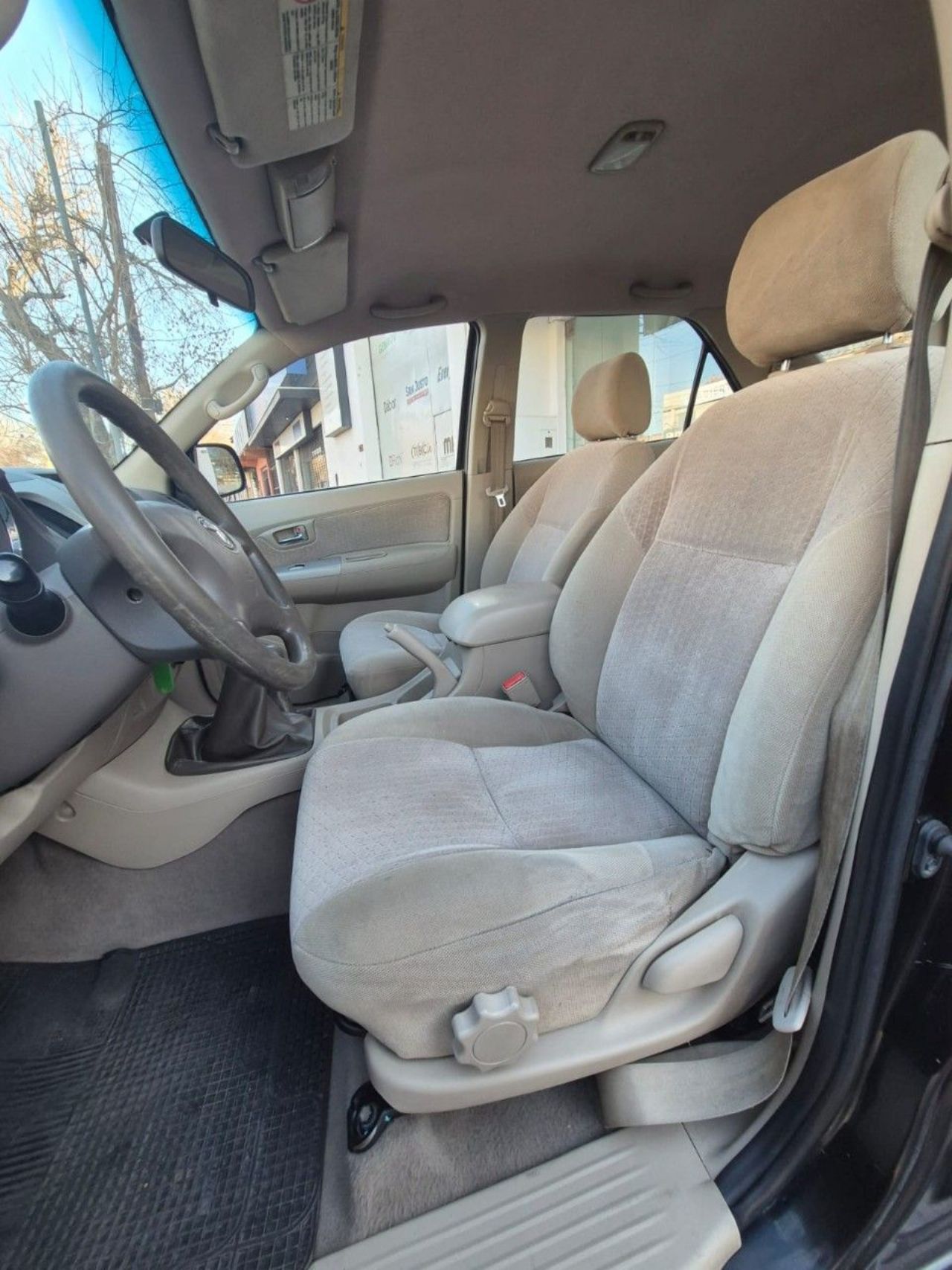 Toyota Hilux SW4 Usado Financiado en Mendoza, deRuedas