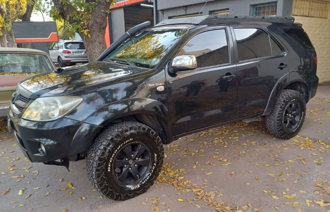 Toyota Hilux SW4 Usado en Mendoza, deRuedas