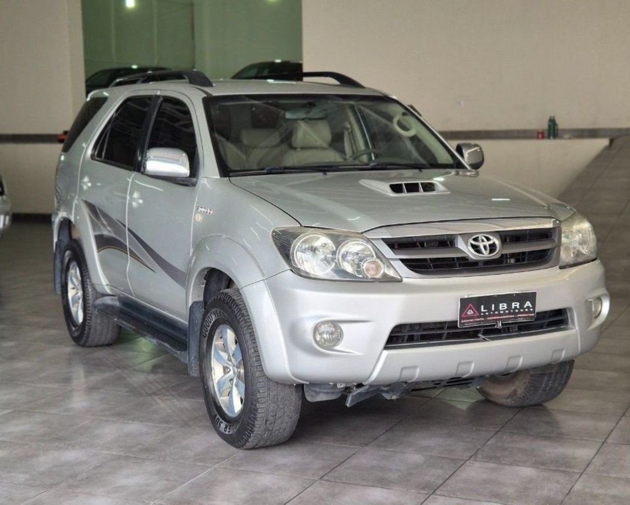 Toyota Hilux SW4 Usado en Mendoza, deRuedas