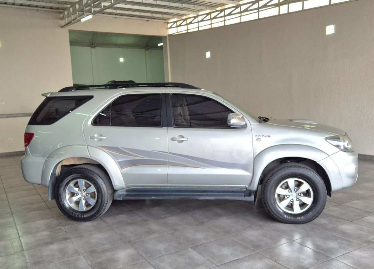 Toyota Hilux SW4 Usado en Mendoza, deRuedas