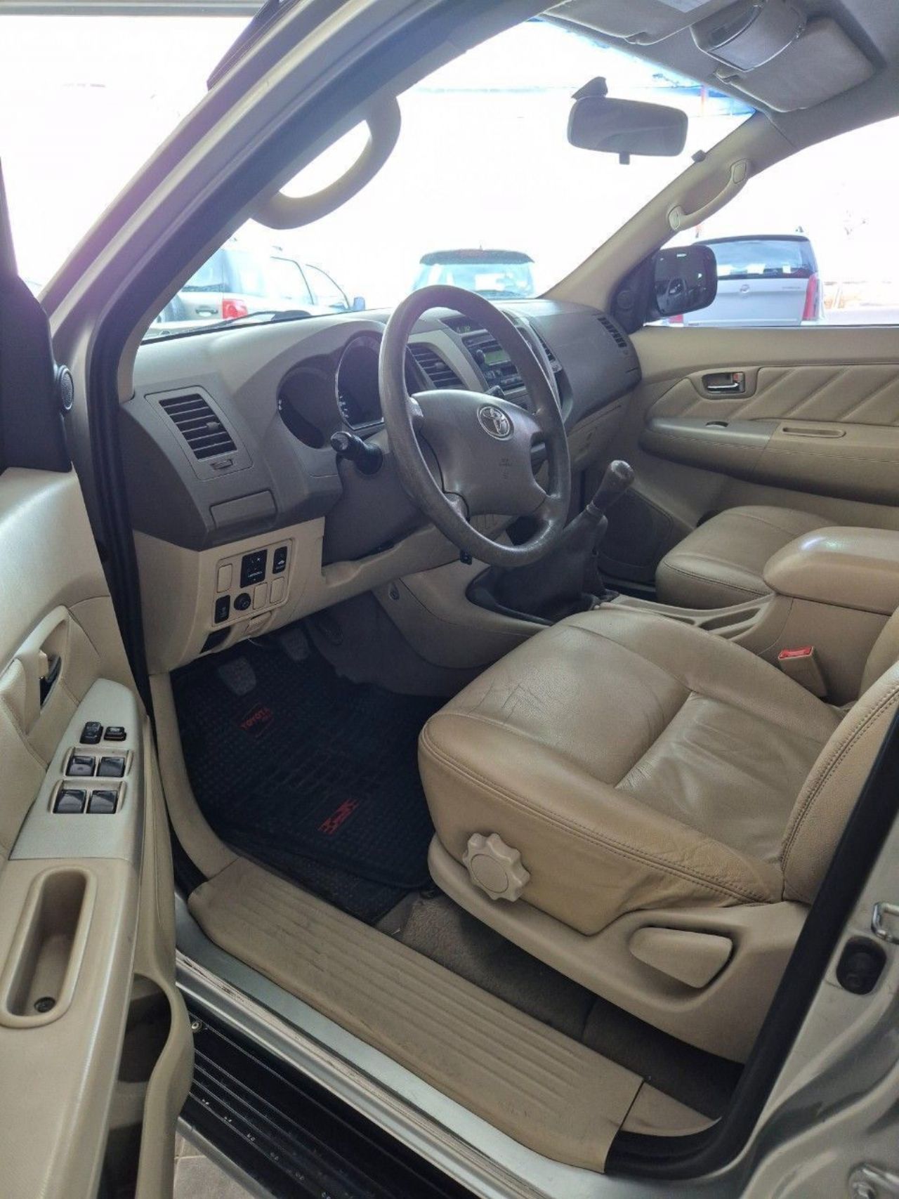 Toyota Hilux SW4 Usado en Mendoza, deRuedas