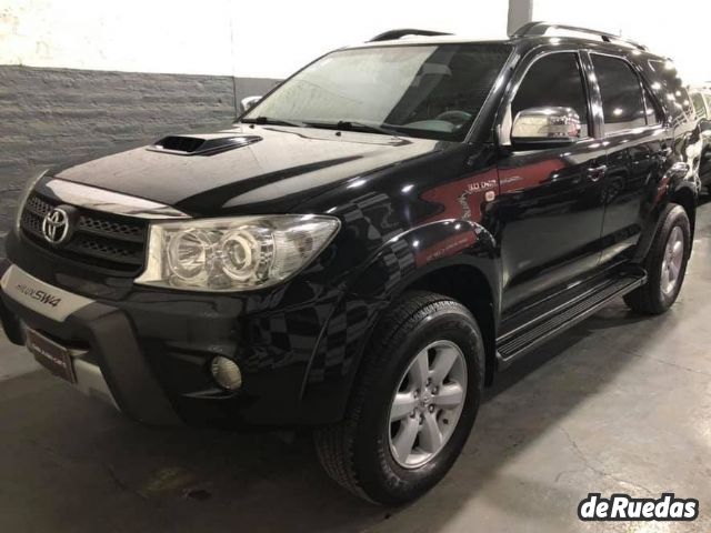 Toyota Hilux SW4 Usado en San Juan, deRuedas