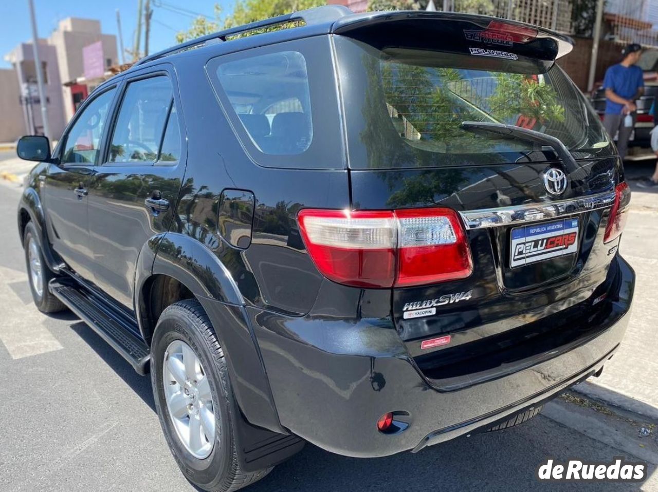 Toyota Hilux SW4 Usado en San Juan, deRuedas