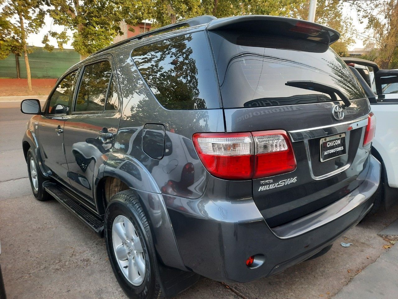 Toyota Hilux SW4 Usado en Mendoza, deRuedas