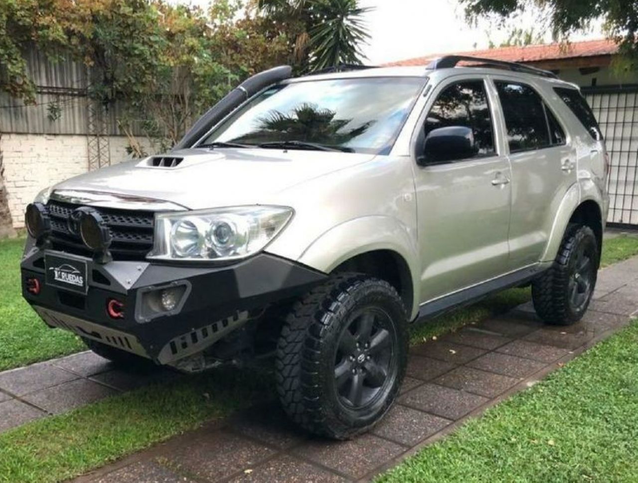 Toyota Hilux SW4 Usado en Mendoza, deRuedas