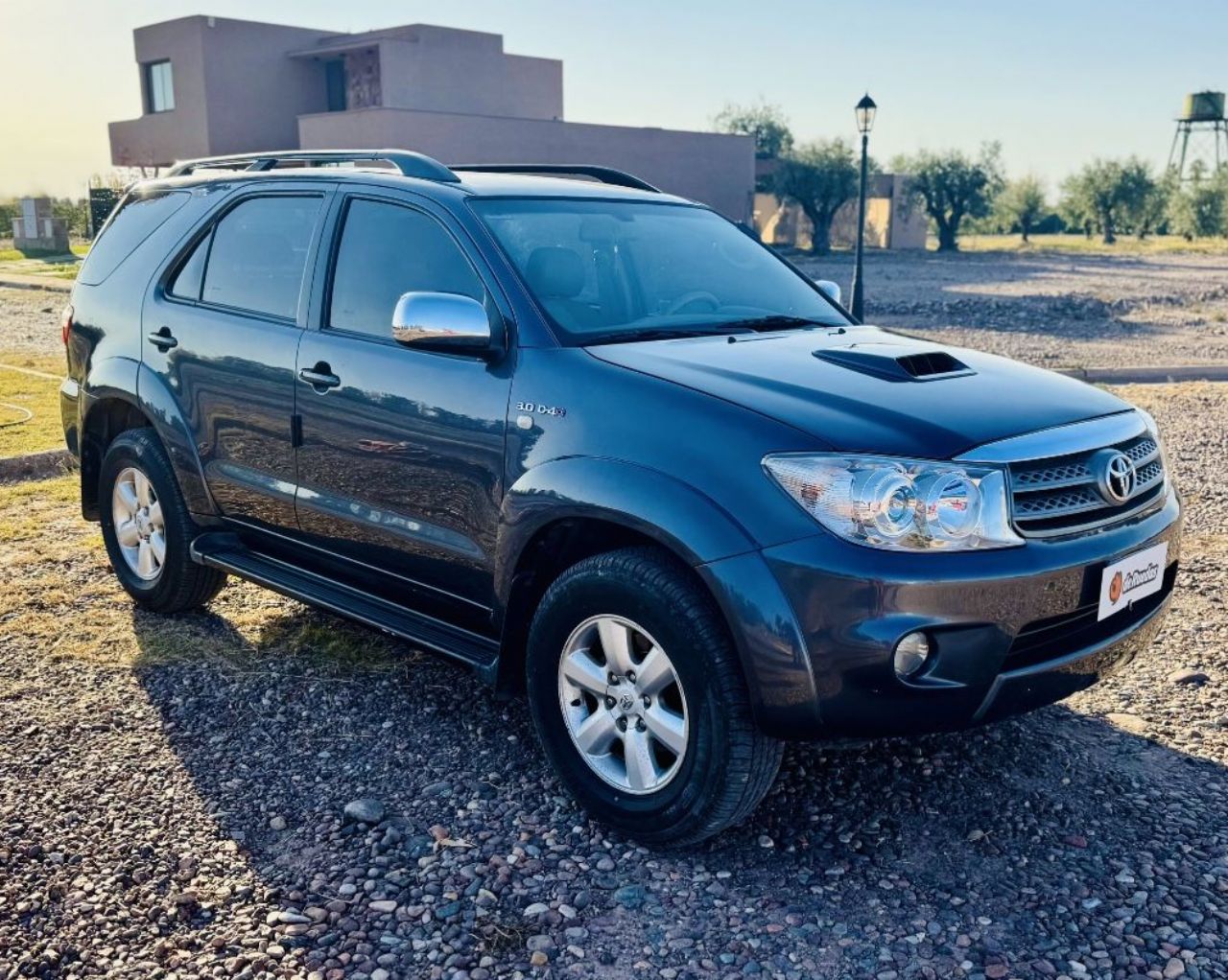 Toyota Hilux SW4 Usado Financiado en Mendoza, deRuedas