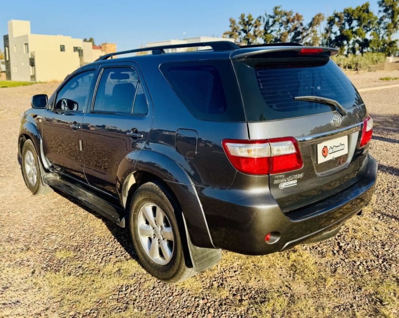 Toyota Hilux SW4 Usado Financiado en Mendoza, deRuedas