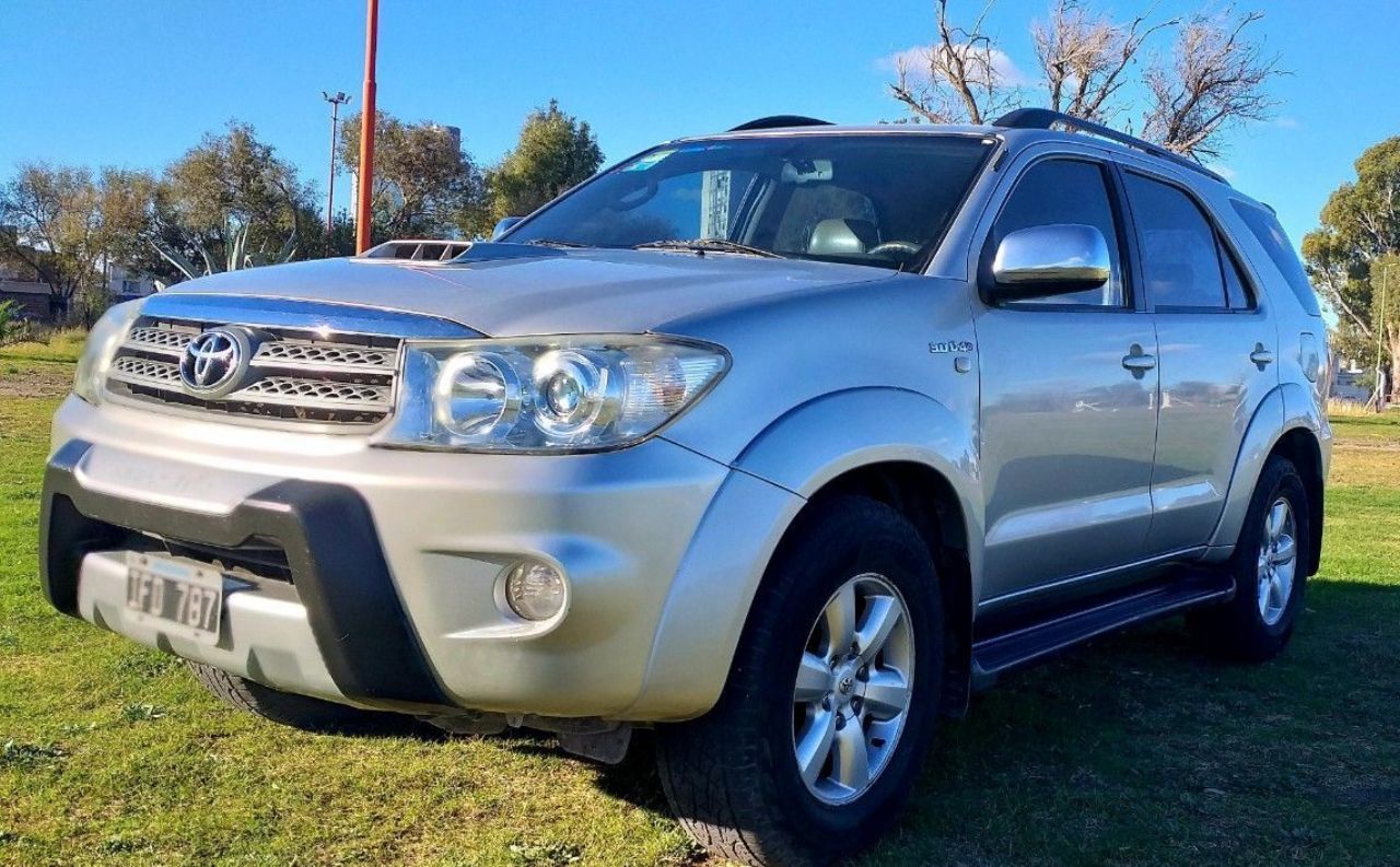 Toyota Hilux SW4 Usado en Buenos Aires, deRuedas