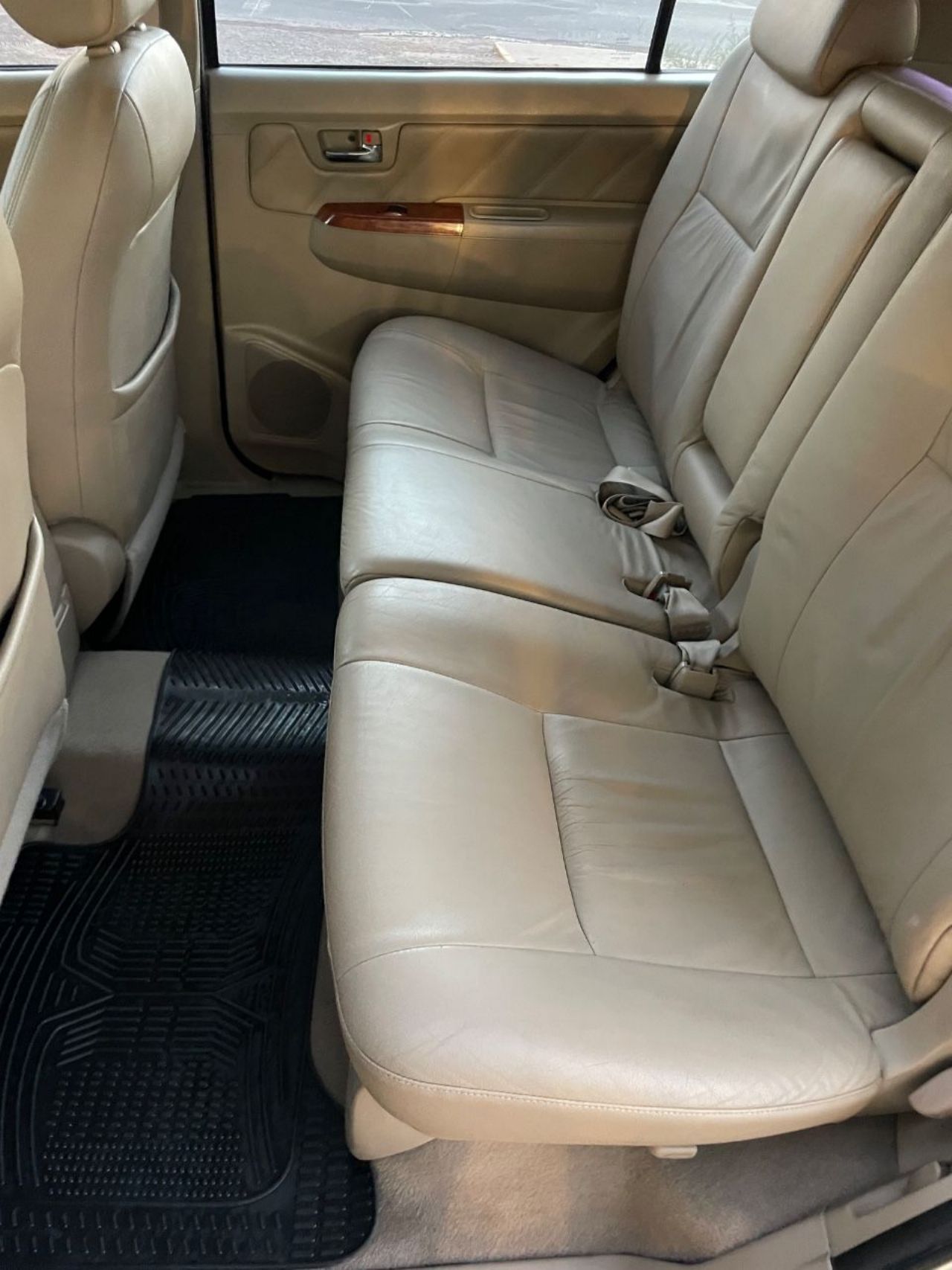 Toyota Hilux SW4 Usado Financiado en Mendoza, deRuedas