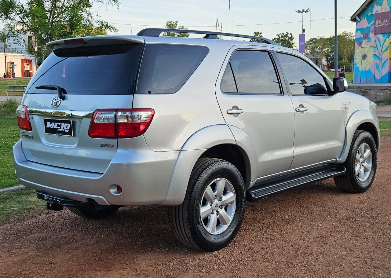 Toyota Hilux SW4 Usado en Mendoza, deRuedas