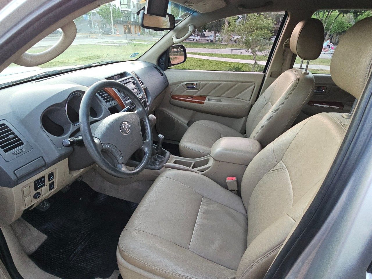 Toyota Hilux SW4 Usado en Mendoza, deRuedas