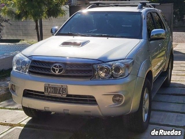 Toyota Hilux SW4 Usado en Mendoza, deRuedas