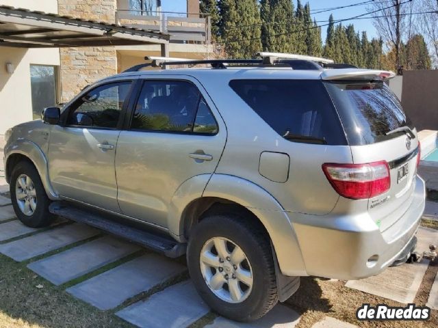 Toyota Hilux SW4 Usado en Mendoza, deRuedas