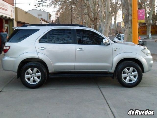 Toyota Hilux SW4 Usado en Mendoza, deRuedas