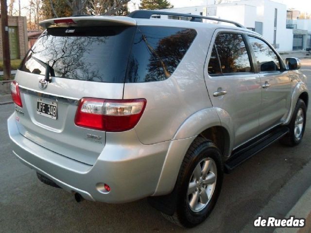 Toyota Hilux SW4 Usado en Mendoza, deRuedas